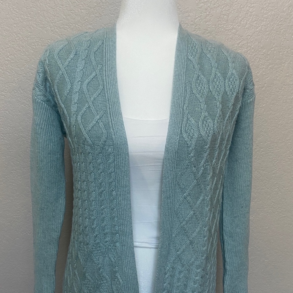 Light Blue Cable Knit Women's Sweater, size S  Chico's